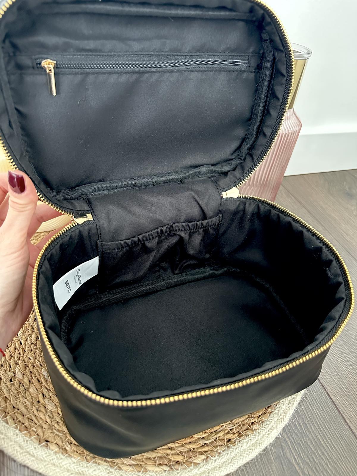 Personalizovani neseser Mia