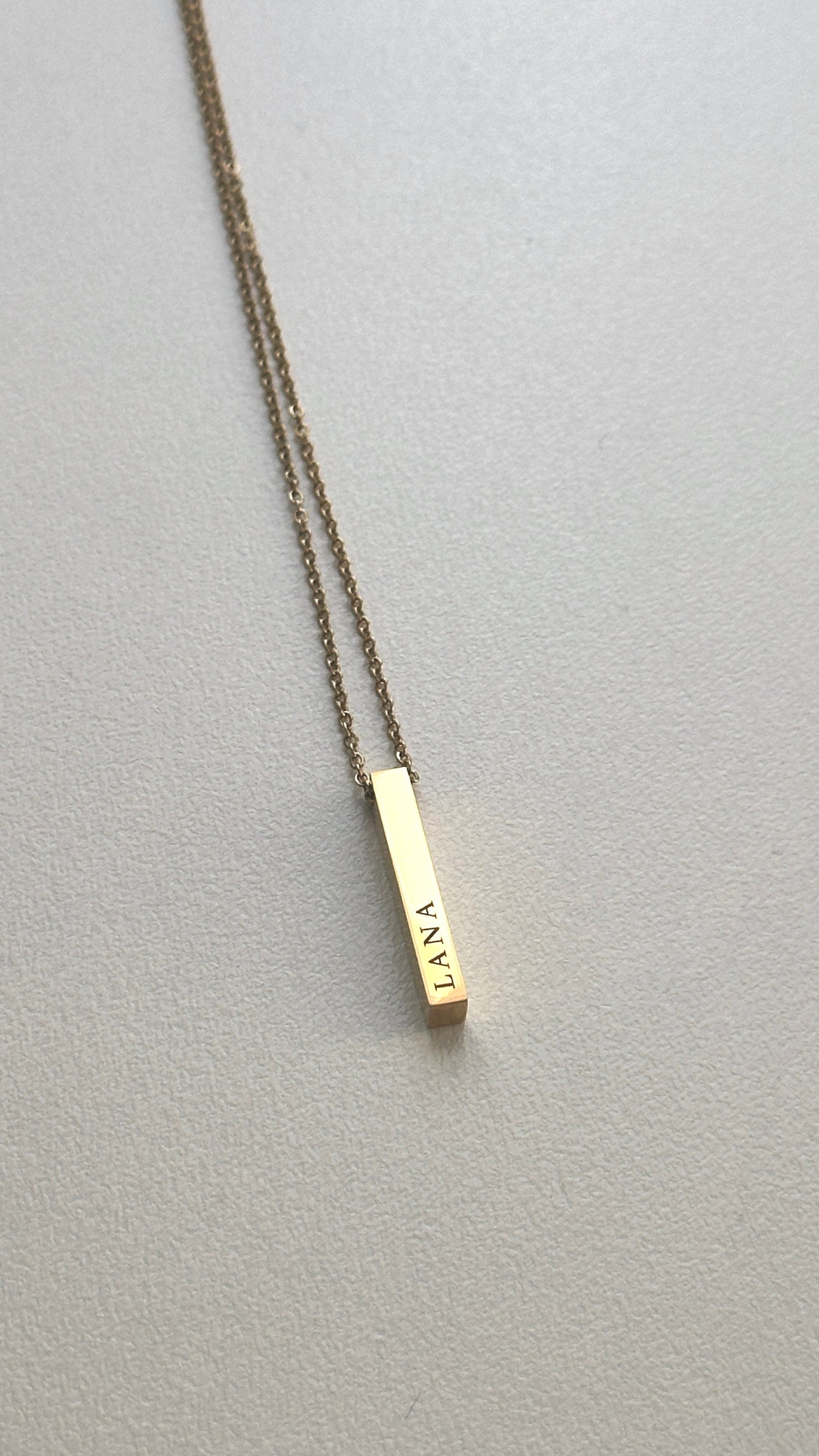 Personalizovana ogrlica Cube