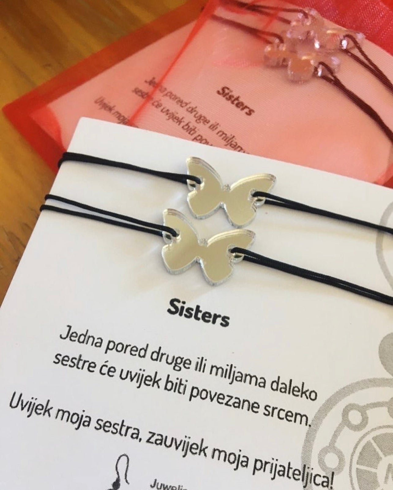 Narukvice sa posvetom