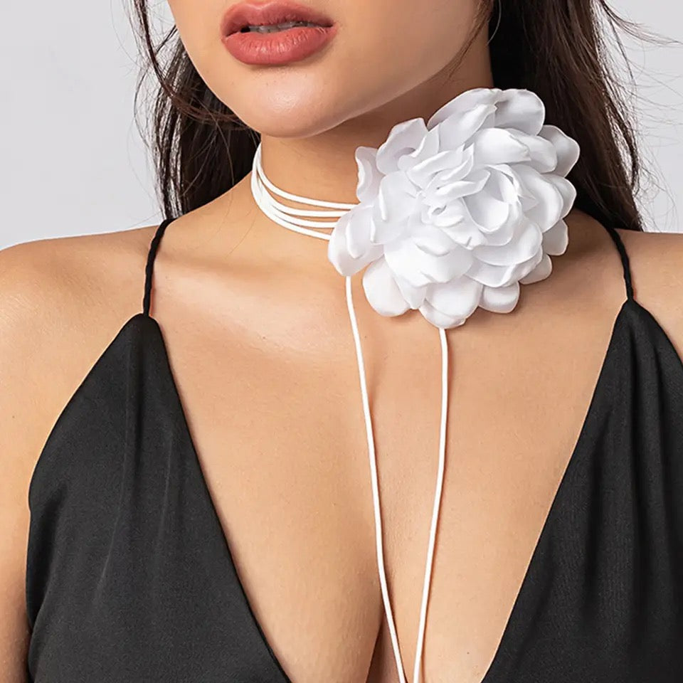 Choker Flower